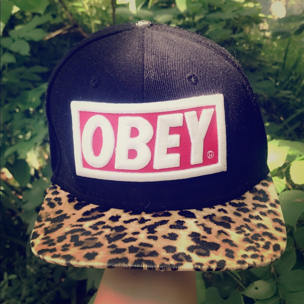 Obey hat